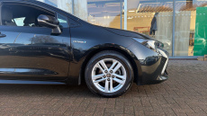 Toyota Corolla 1.8 VVT-i Hybrid Icon Tech 5dr CVT Hybrid Hatchback